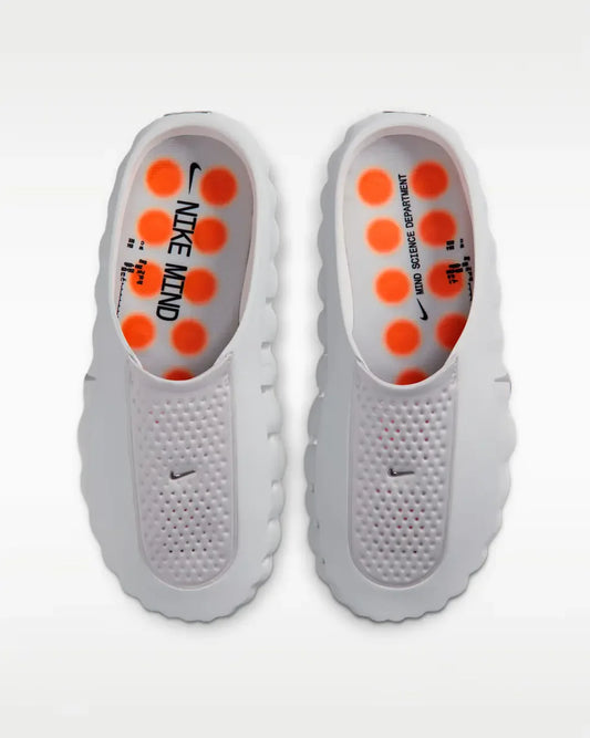 Nike mind 001